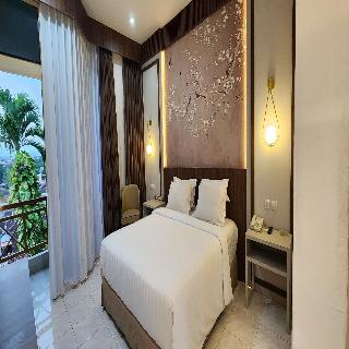 Sulawesi Hotel Jember photo 5