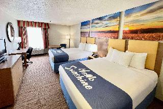 2 Double Beds Smoking