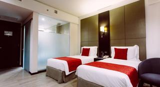 Room thumbnail 5