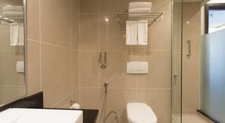 Room thumbnail 7