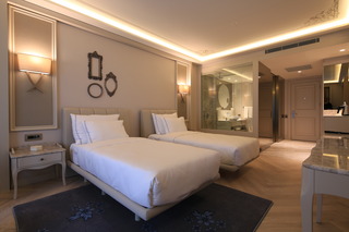 Room Room