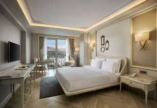 Room Room