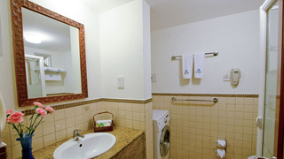 Room thumbnail 15