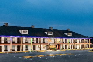 Baymont Commerce Ga Near Tanger Outlets Mall