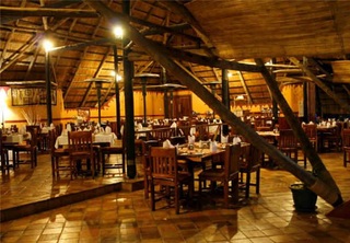 Protea Hotel Safari Lodge - Restaurant