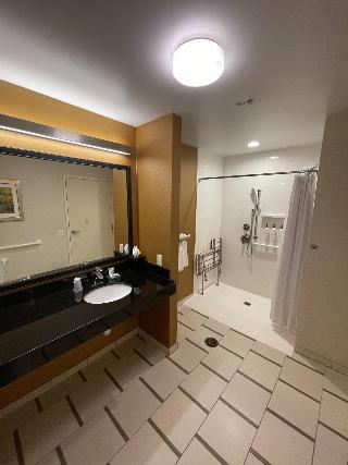Fairfield Inn & Suites Athens