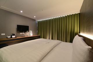 Room:DBL.SU-5