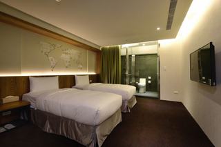 Room:FAM.DX-10
