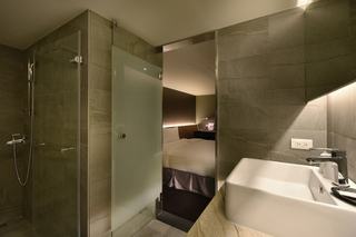 Room:DBL.ST-7