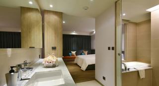 Room:DBL.DX-10