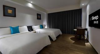 Room:FAM.SU
