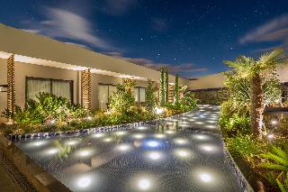 Doubletree By Hilton Izmir Airport