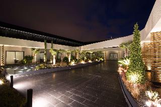 Doubletree By Hilton Izmir Airport