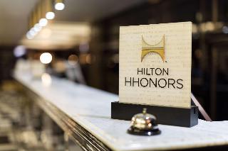 Doubletree By Hilton Izmir Airport