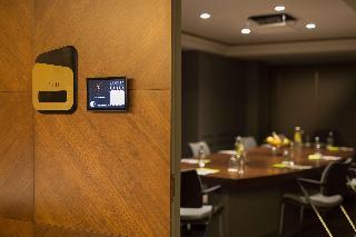 Doubletree By Hilton Izmir Airport