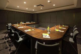 Doubletree By Hilton Izmir Airport