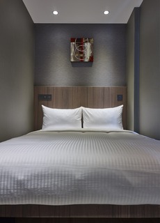Room:DBL.ST-7
