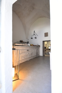 Palazzo Castriota, Puglia
