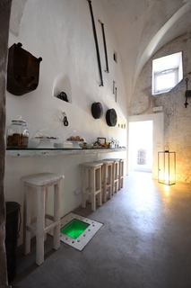 Palazzo Castriota, Puglia