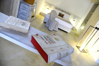 Palazzo Castriota, Puglia