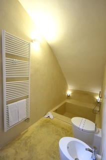 Palazzo Castriota, Puglia