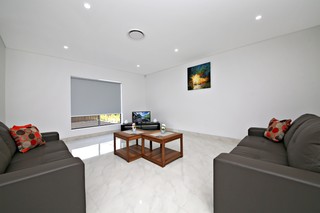 General view thumbnail 8