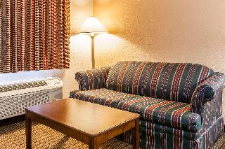 1 King Bed, Nonsmoking, Accessible