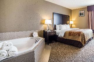 1 King Bed, Suite, Nonsmoking
