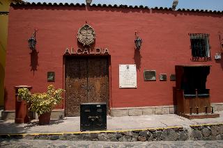 El Pueblo Resort & Convention Center