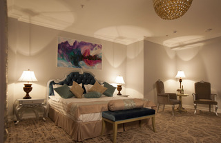 Bristol Central Park Hotel