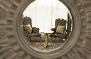 Bristol Central Park Hotel