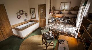 Room thumbnail 5