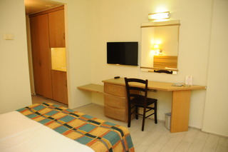 Room thumbnail 26