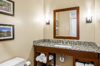Heartland Inn and Suites