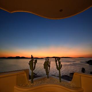 Anax Resort And Spa
