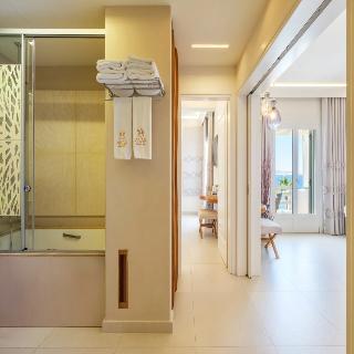 Anax Resort And Spa