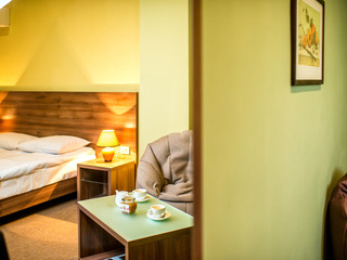 Room thumbnail 1