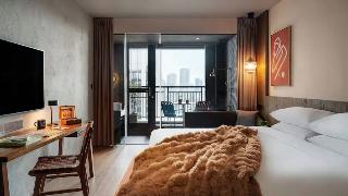 Room:DBL.BL-DX