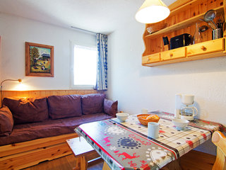 General view thumbnail 8