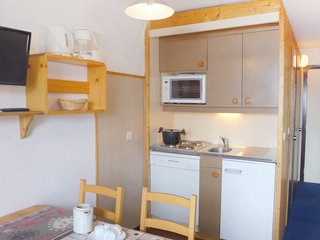 General view thumbnail 4