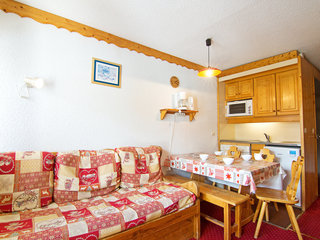 General view thumbnail 6