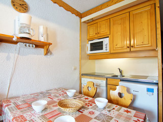 General view thumbnail 8