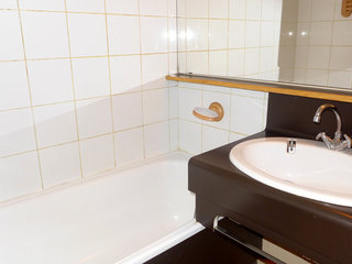 General view thumbnail 4