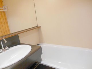 General view thumbnail 9
