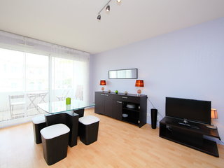Axturia, Biarritz