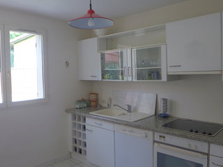 General view thumbnail 2