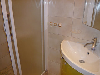 General view thumbnail 5