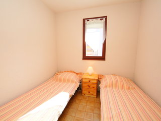General view thumbnail 6
