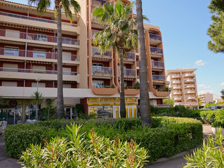 Le Capitole No.2, Golfe de Saint Tropez