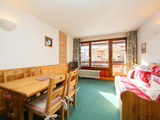 General view thumbnail 3